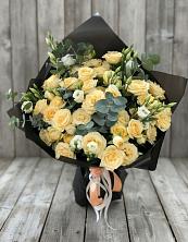 Букет цветов из:  Розы и Лизиантусы в Родниковском
