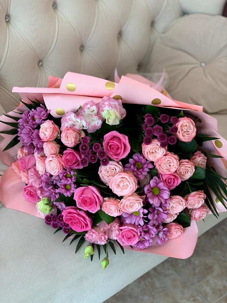 Букет цветов из: Хризантемы, Розы и Лизиантусы в Родниковском