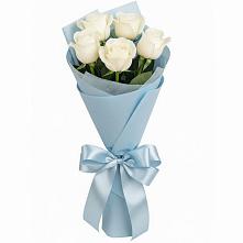 Букет 5 Белых роз Проуд в Родниковском