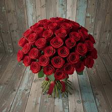Букет 55 Красных роз Фридом #REPLACE_PRED# Родниковском