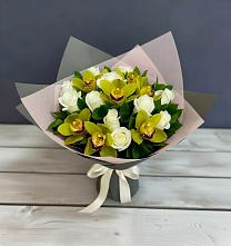 Букет цветов из:  Орхидеи и Розы #REPLACE_PRED# Родниковском