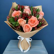 Букет цветов из:  Розы и Альстромерии в Родниковском
