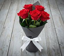 Букет 5 Красных роз Эдлесс Лав #REPLACE_PRED# Родниковском