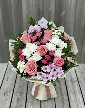 Букет цветов из:  Альстромерии, Гвоздики, Розы и Хризантемы в Родниковском