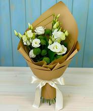 Букет цветов из:  Хризантемы и Лизиантусы в Родниковском